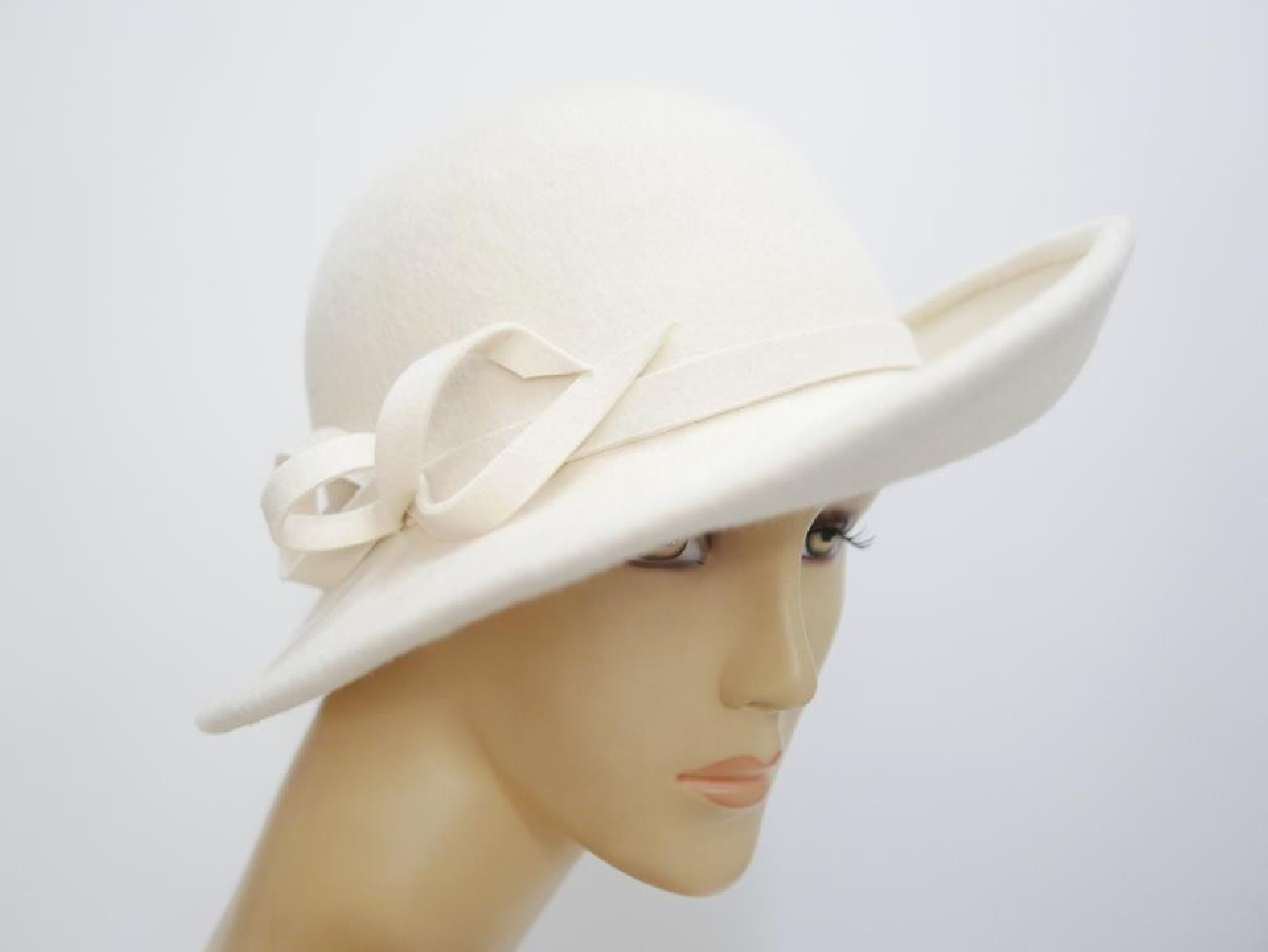 Rita ecru kapelusz filcowy 55-58 cm