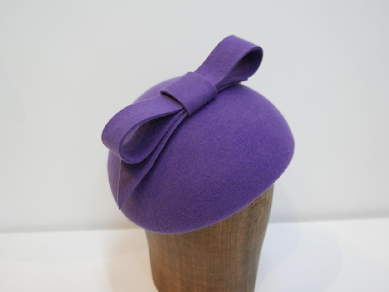 Ivanka 2 fioletowy midi toczek filcowy
