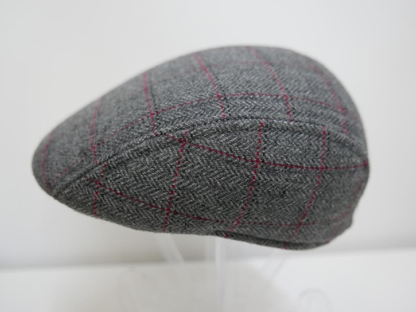 Szara krata kaszkiet męski tkanina 57cm