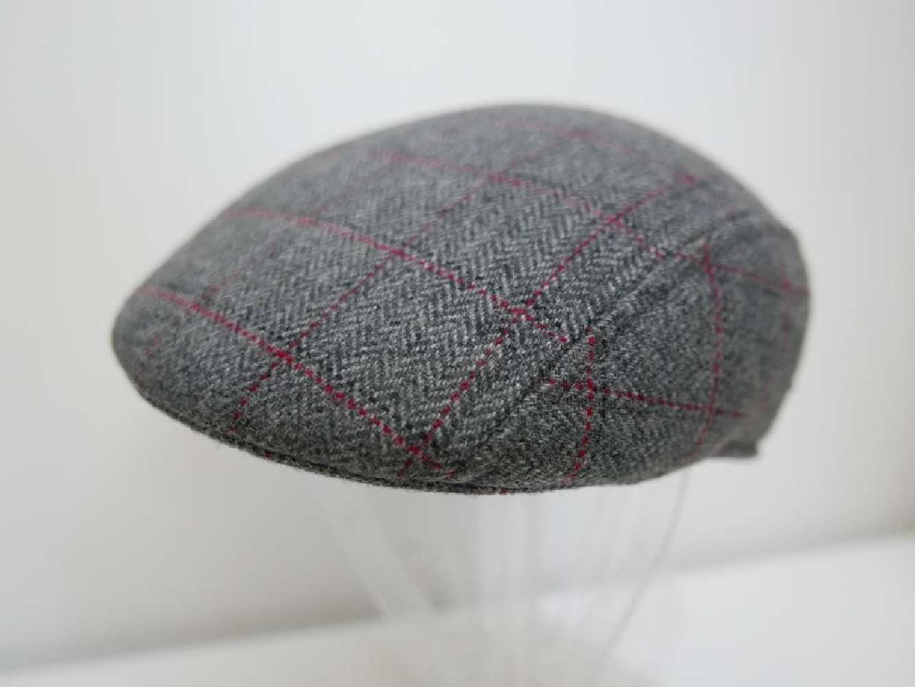 Szara krata kaszkiet męski tkanina 59cm