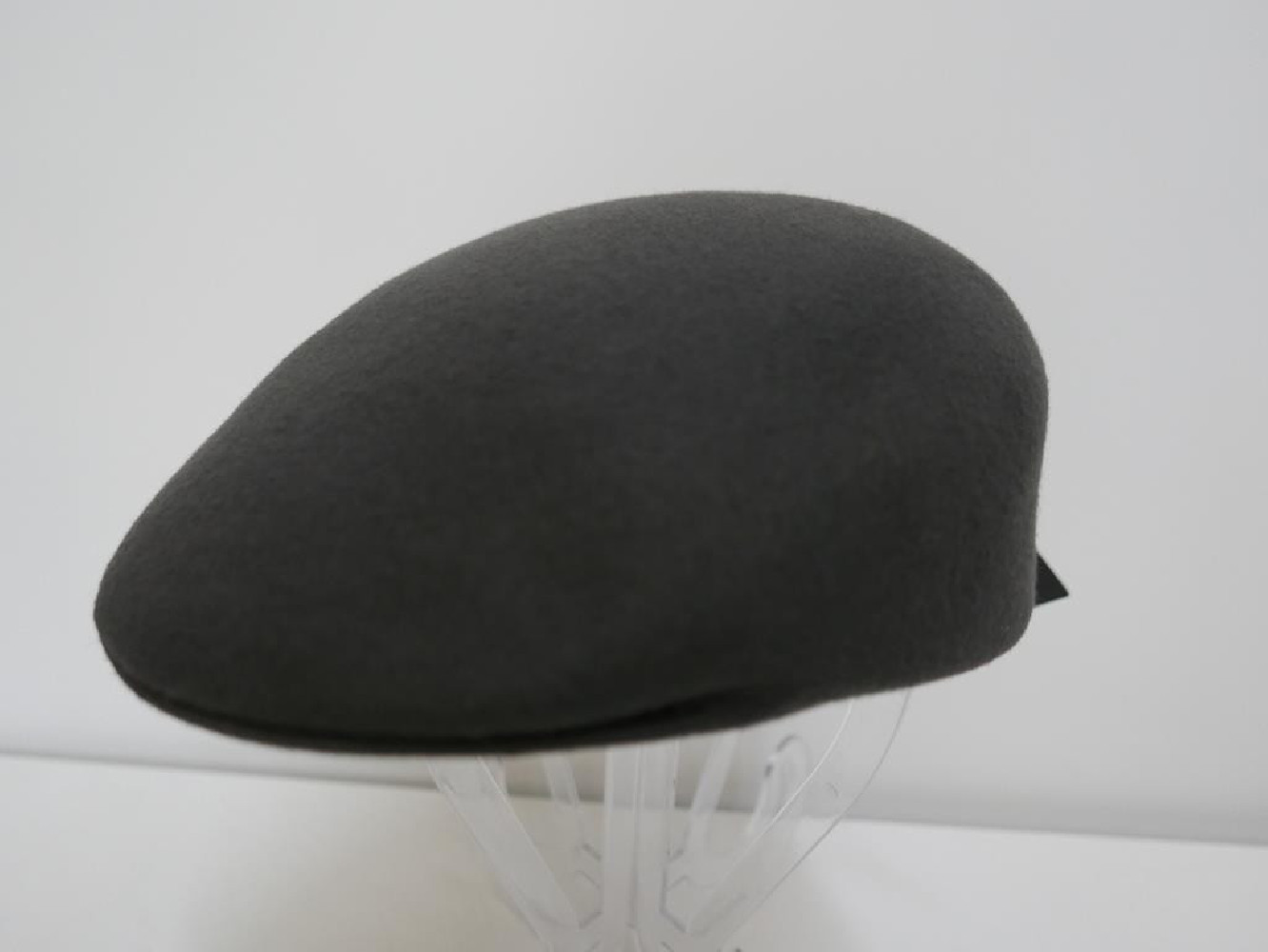 Szary kaszkiet męski filcowy 60 cm