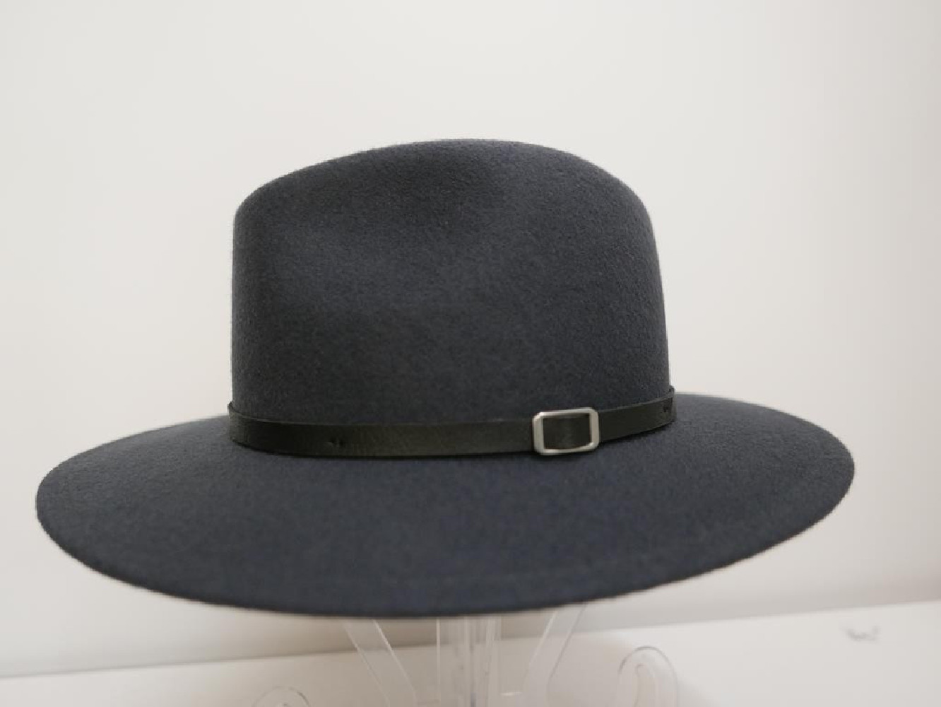 Męski szary kapelusz filcowy  fedora 57 cm