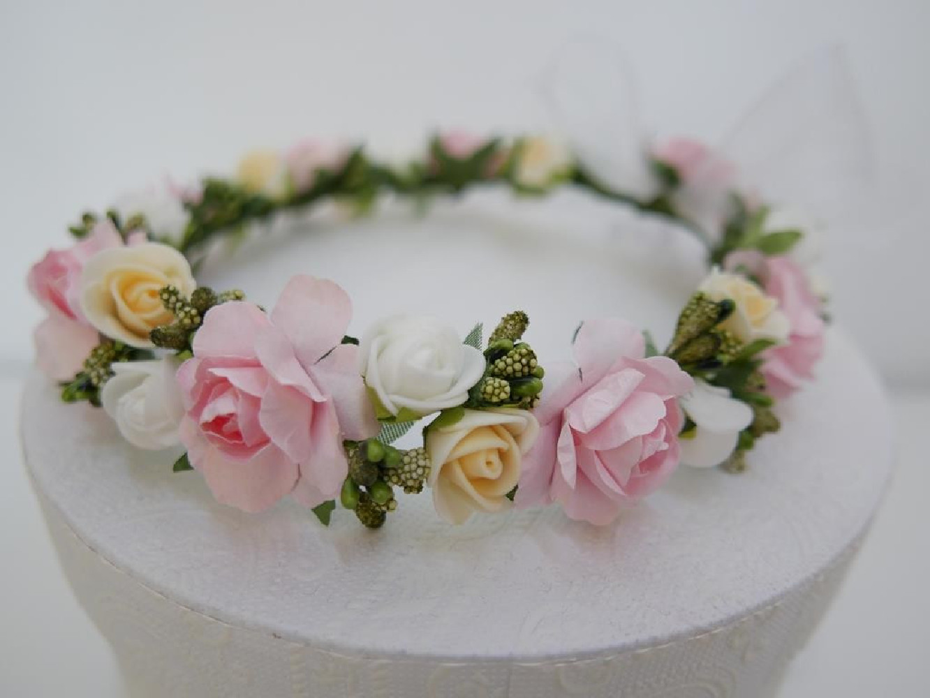 Kwiaty wiśni wianek z kokardą