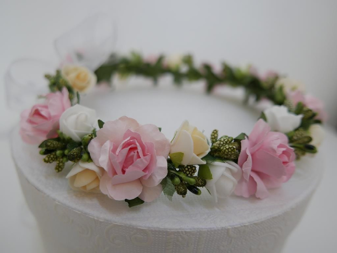 Kwiaty wiśni wianek z kokardą