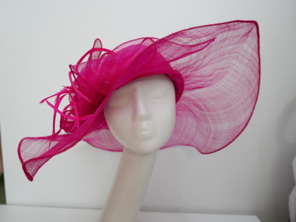 Fuksja kapelusz sinamay z dużym rondem do 56 cm