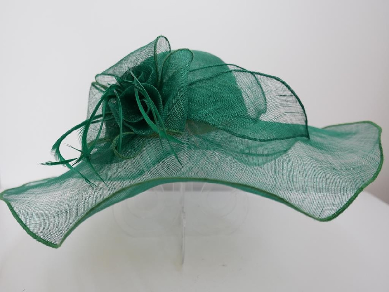 Zielony kapelusz sinamay z dużym rondem do 56 cm