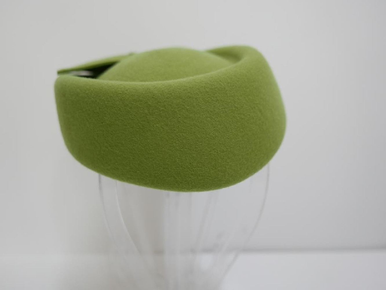 Tonya zielony toczek filcowy.