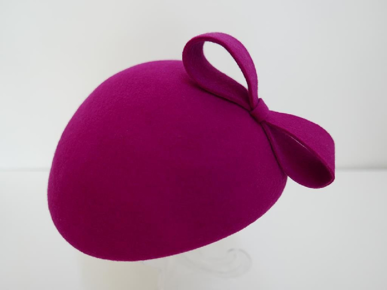 Ivanka 2 fuksja midi toczek filcowy z kokardą