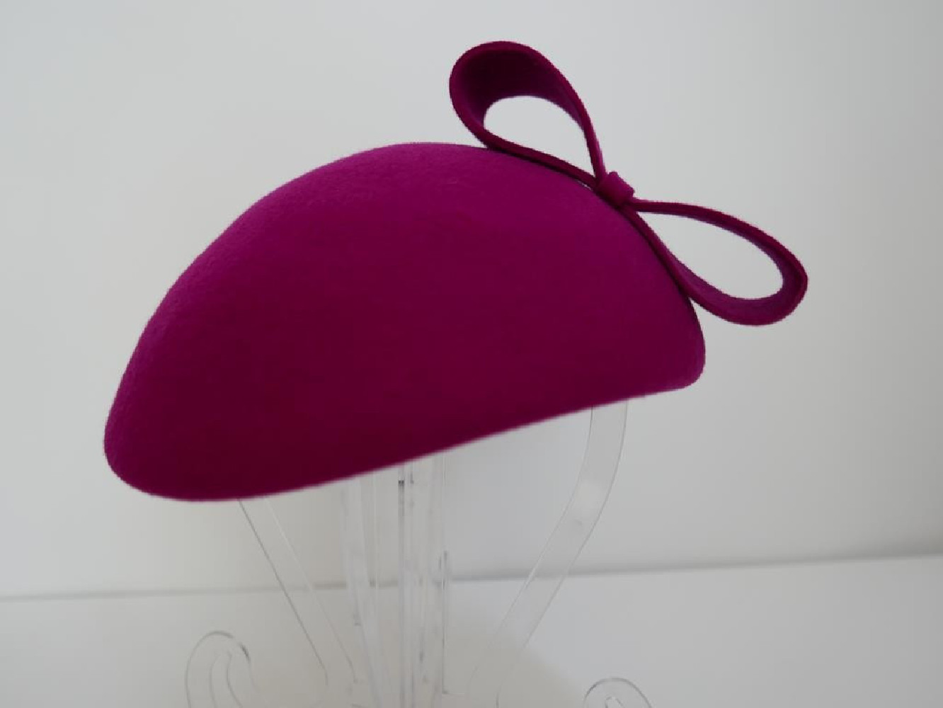 Ivanka 2 fuksja midi toczek filcowy z kokardą