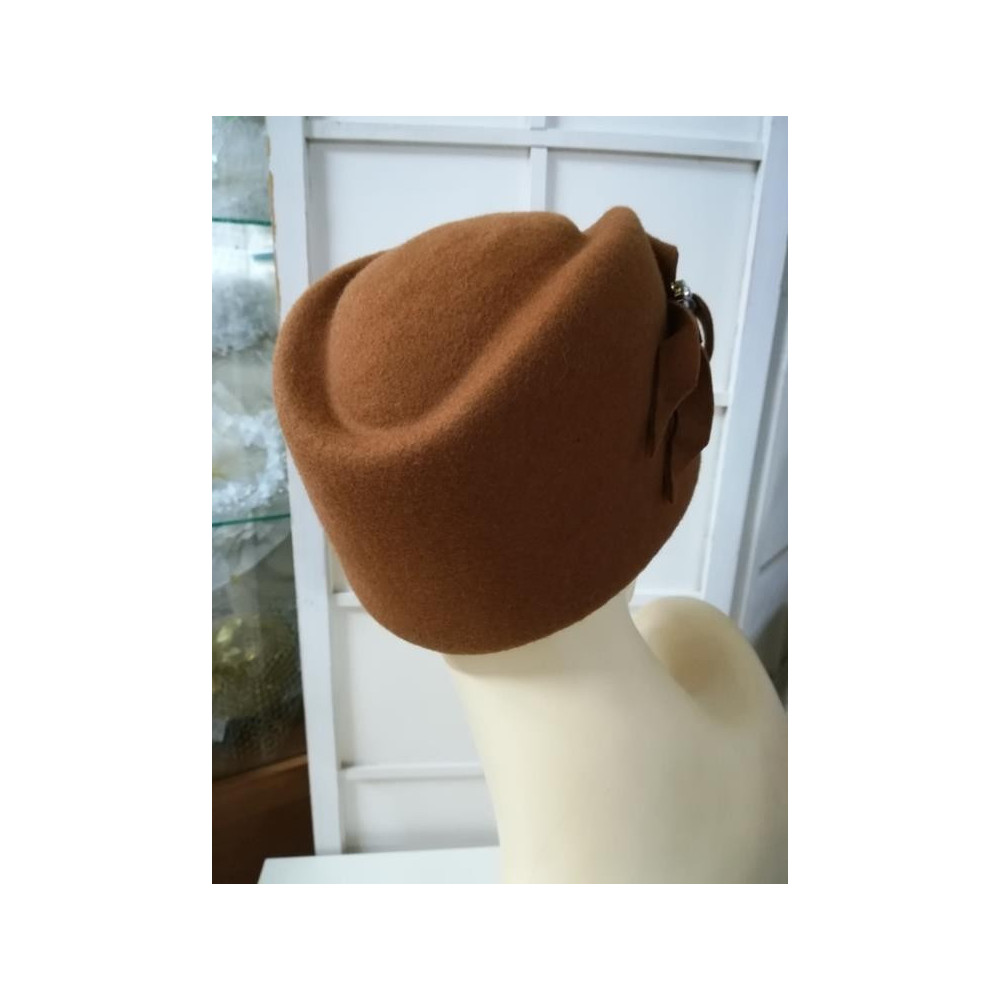Furażerka karmelowa  czapka z filcu wełnianego 53-56 cm