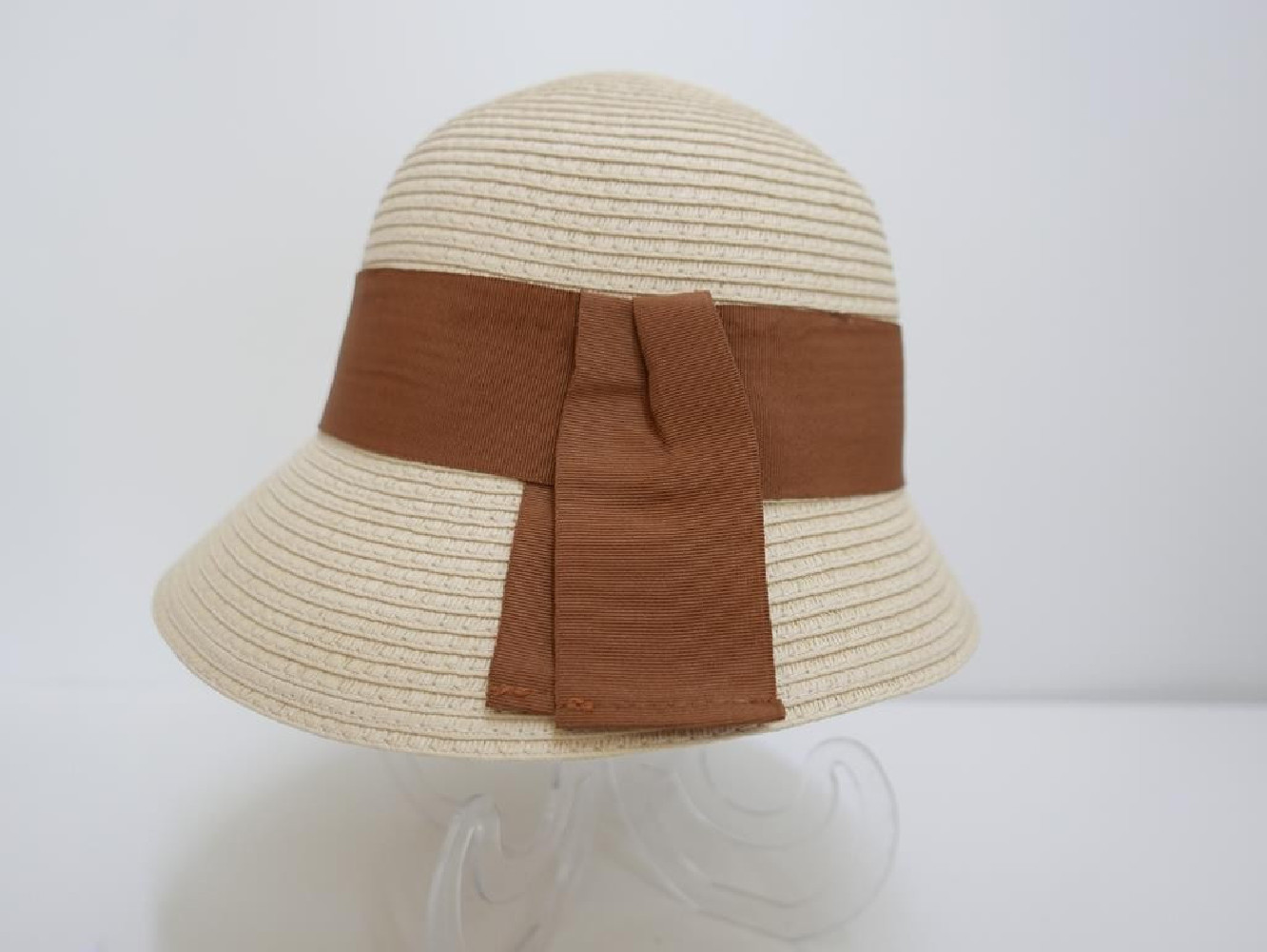 Słomkowy beżowy letni  kapelusz klosz do 58cm