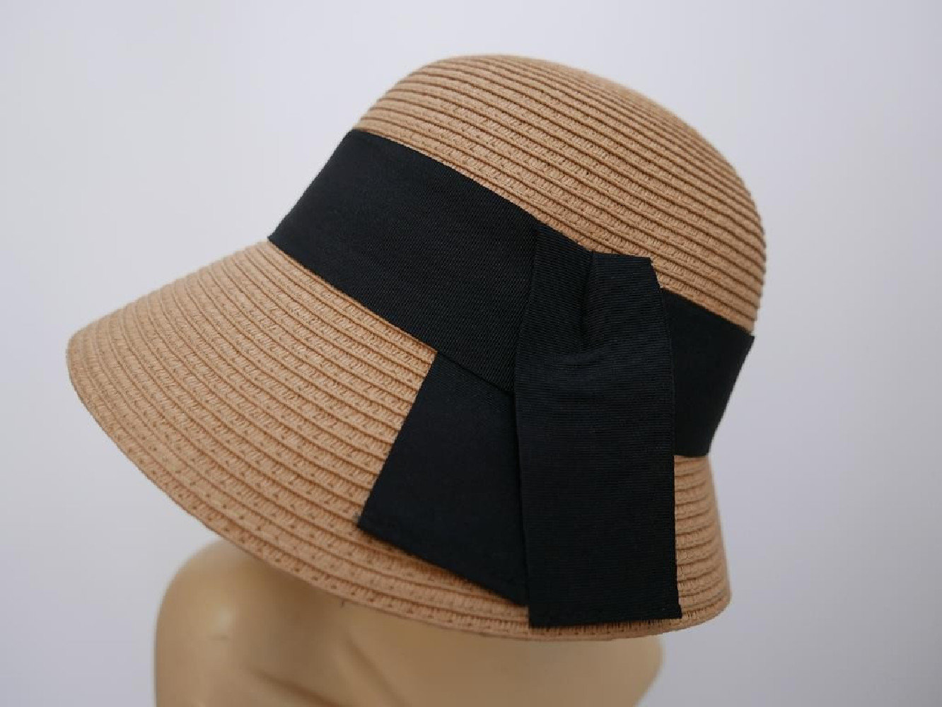 Słomkowy jasny brąz letni  kapelusz klosz do 58cm