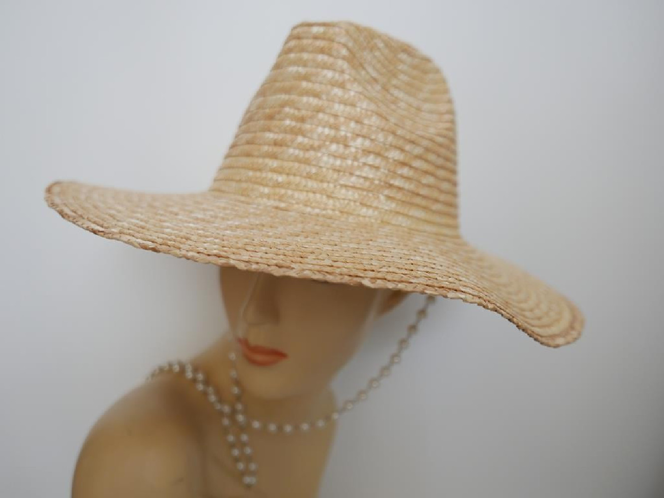 Fedora z perłami kapelusz słomka pszeniczna do 58 cm