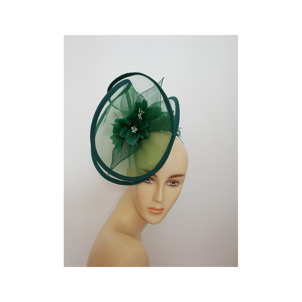 Zielony fascynator z crin  na przepasce