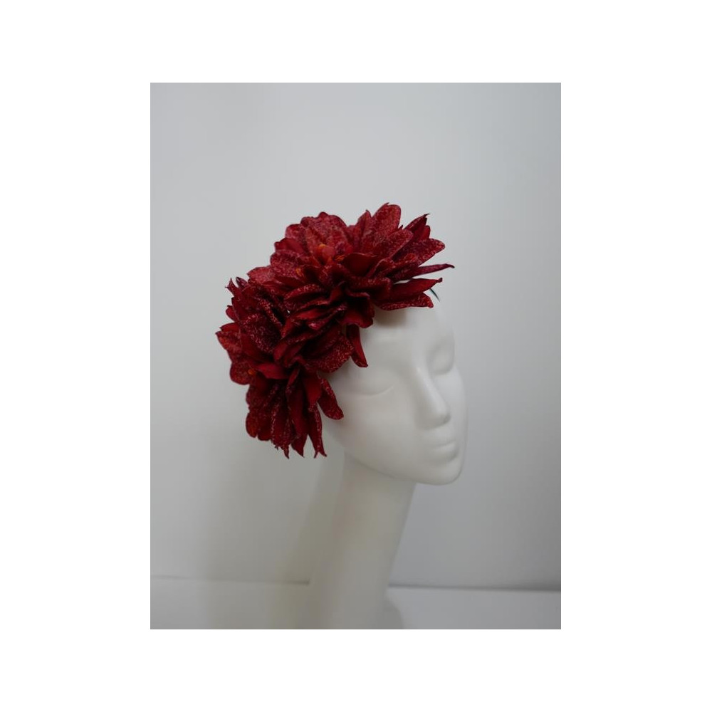 Czerwone dalie fascynator na opasce