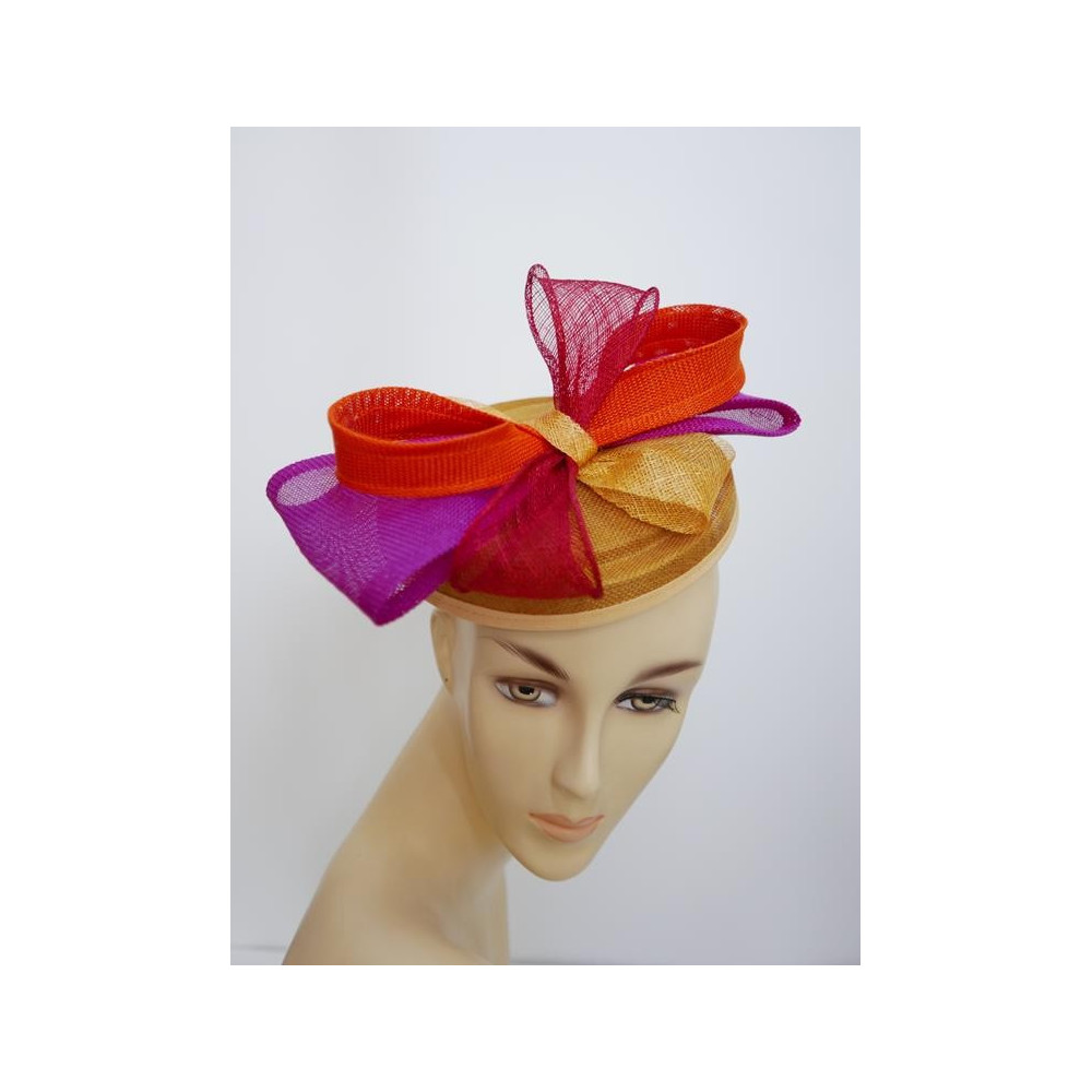 Kolorowy fascynator z lnu i sinamay
