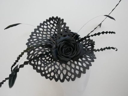 Stalowy fascynator z piórami Ascot Derby