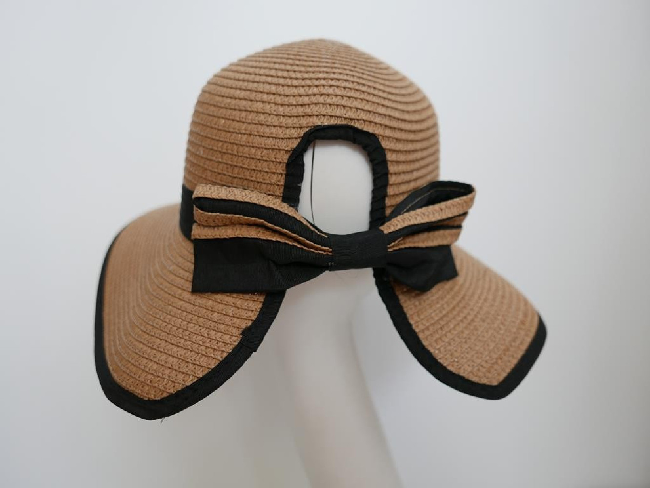 Ciemny beż słomkowy letni  kapelusz 56-57cm