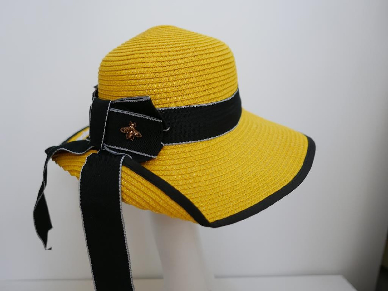 Żółty słomkowy letni  kapelusz  56-57 cm