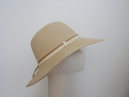 Beżowy słomkowy letni  kapelusz  55-56 cm