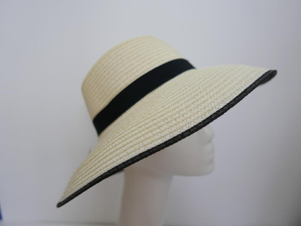 Kremowy słomkowy letni  kapelusz  55-56 cm