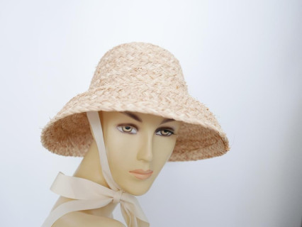 Słomkowy letni  kapelusz klosz do 57 cm