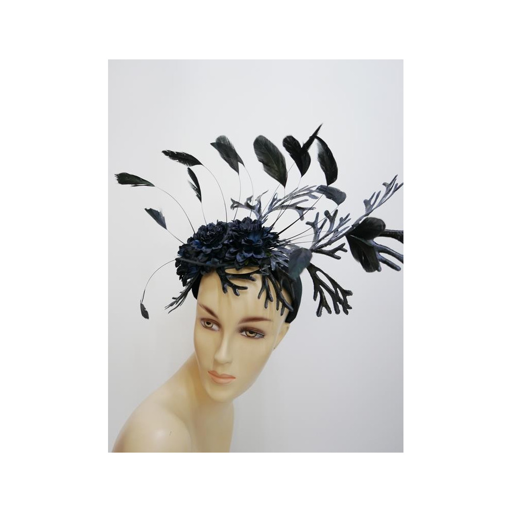 Szałowy stalowo granatowy fascynator