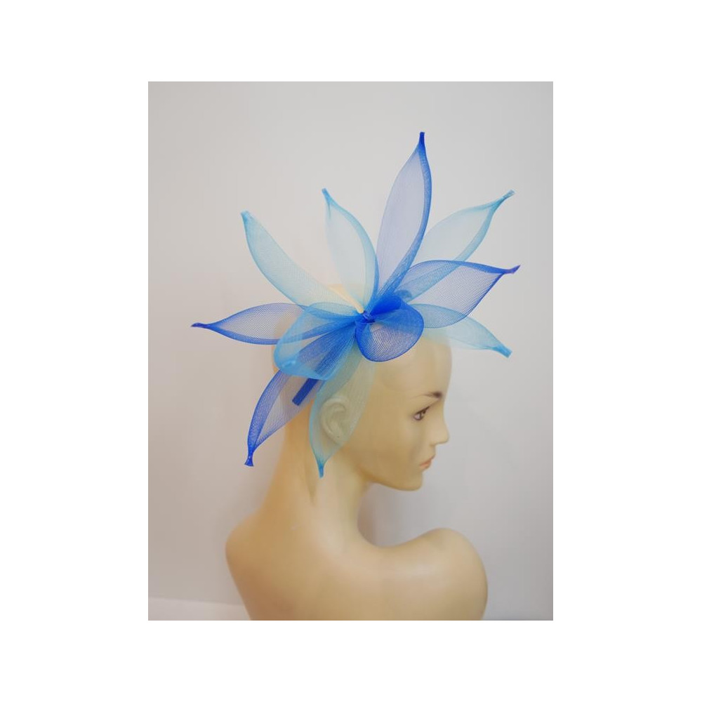 Niebieski  fascynator z crin na przepasce