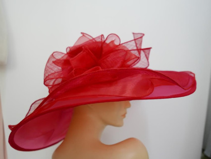 Czerwony kapelusz sinamay z dużym rondem do 56 cm