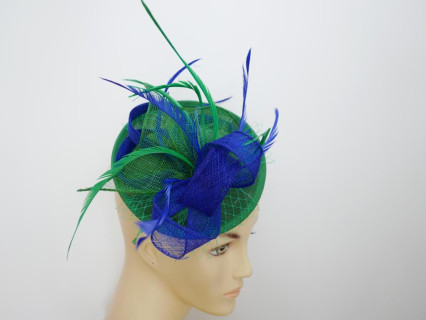 Zielono szafirowy kapelusik koktajlowy z woalką, z lnu na przepasce