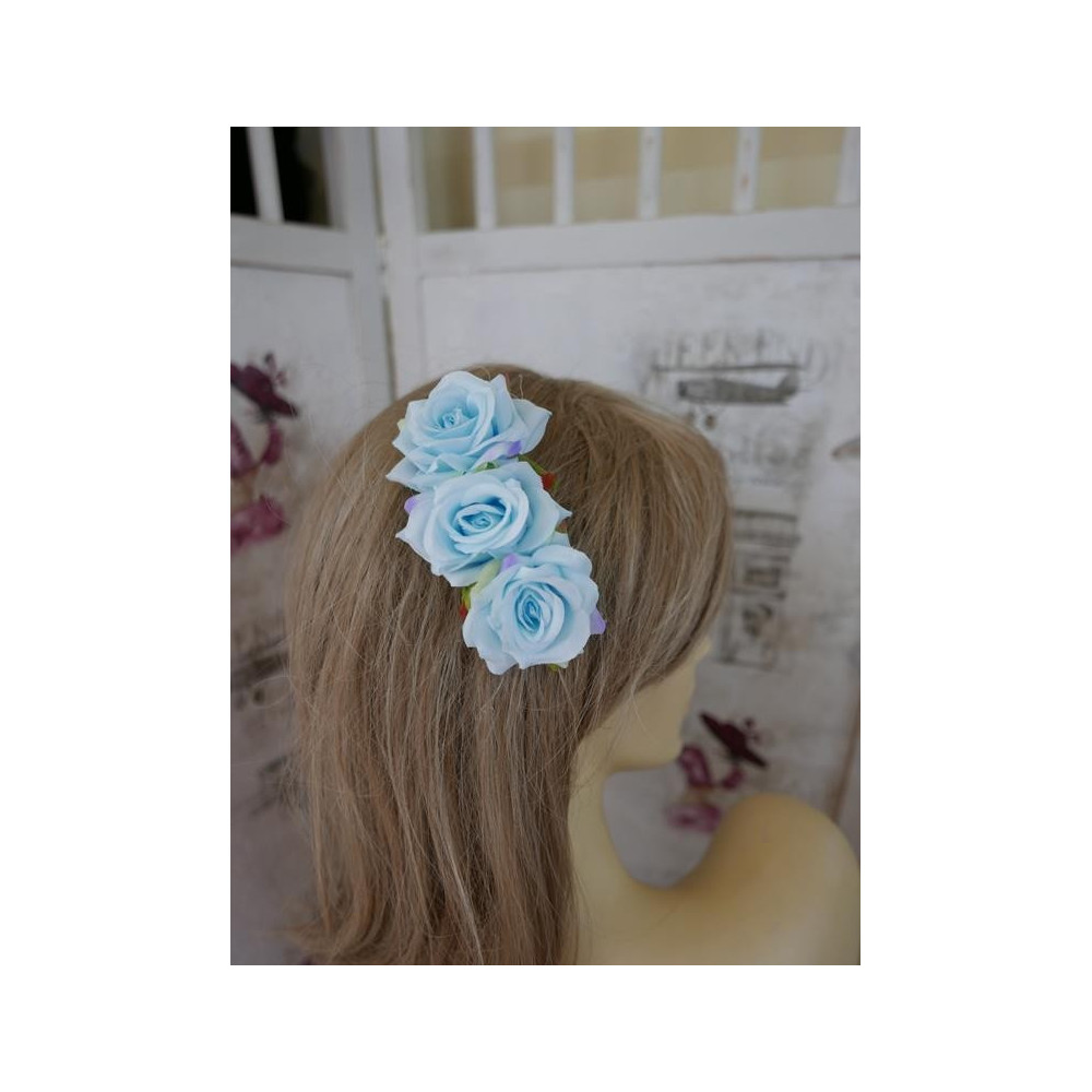 Błękitne róże stroik na grzebyku