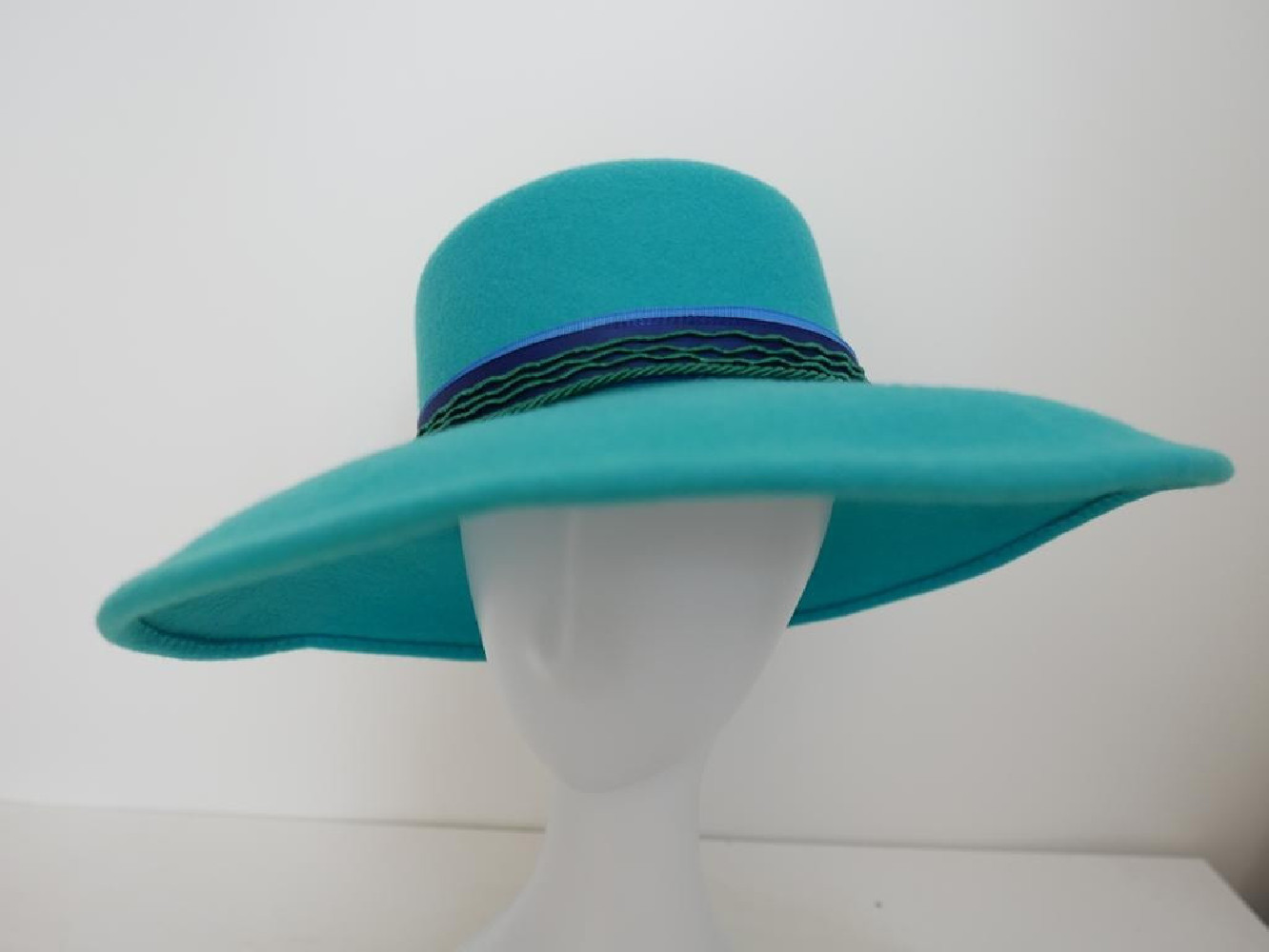 Manuela turkusowy kapelusz filcowy 53-56 cm