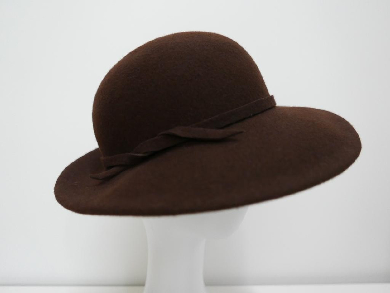 Staria brązowy kapelusz filcowy-54-57 cm