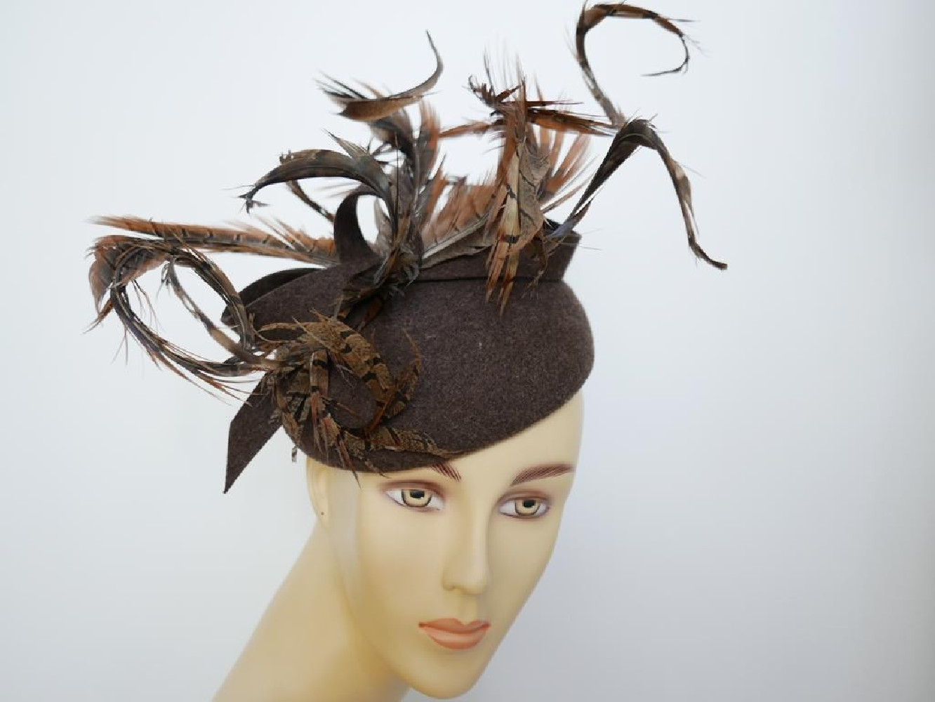 Dziki bażant, toczek filcowy z piórami bażanta