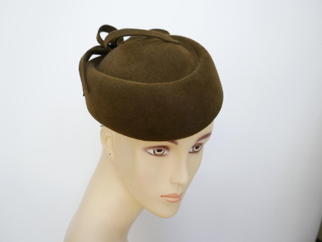 Tatiana brązowy toczek welur fur felt