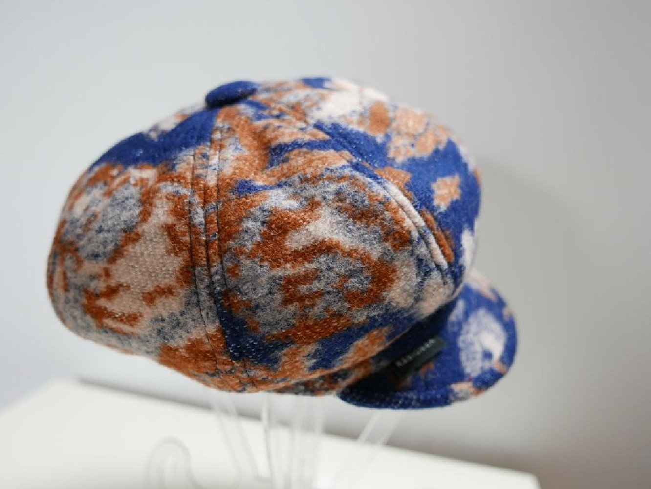 Kolorowy kaszkiet 55-58 cm regulowany