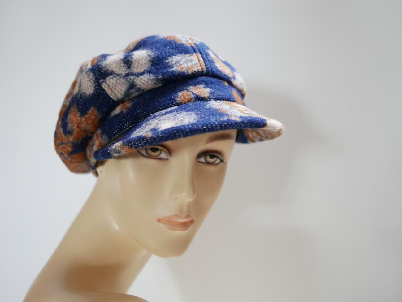 Kolorowy kaszkiet 55-58 cm regulowany