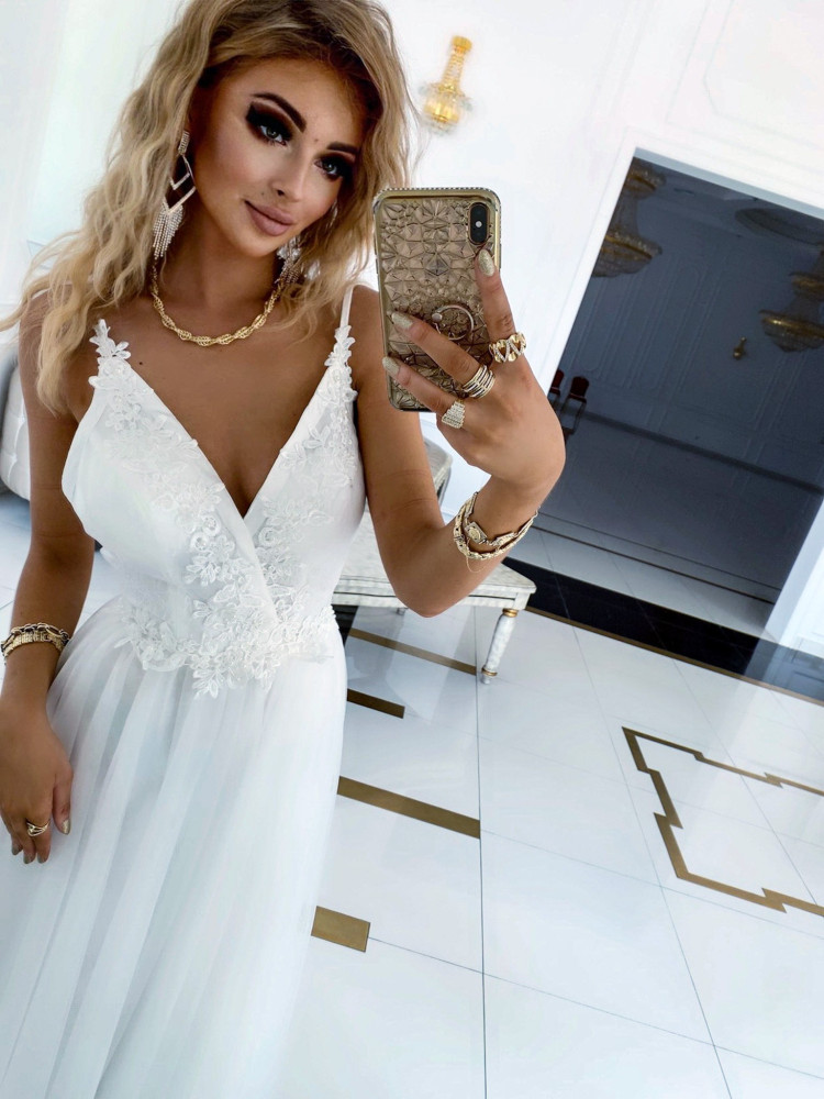 Suknia ślubna ILONA 36 r dostępna stacjonarnie