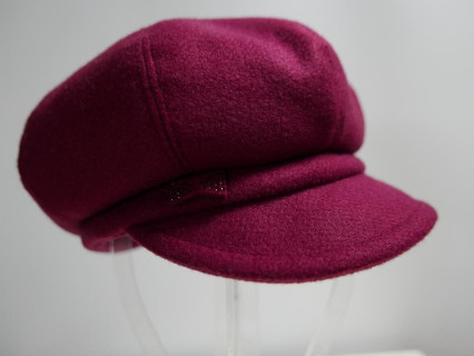 Bordowy kaszkiet do 58 cm regulowany