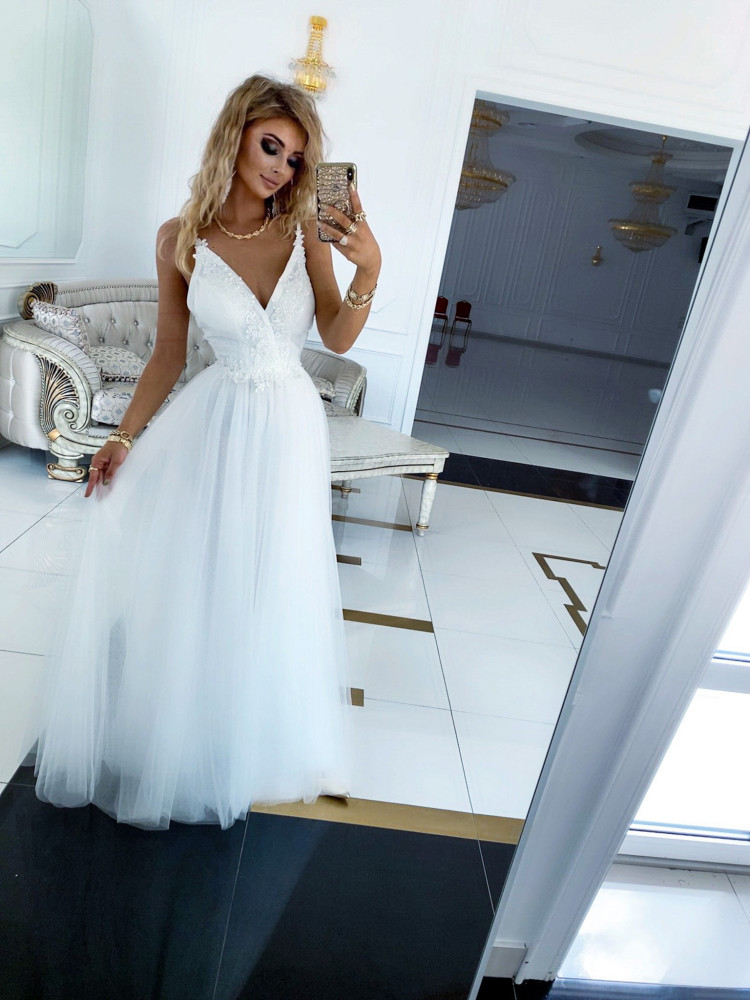 Suknia ślubna ILONA 36 r dostępna stacjonarnie