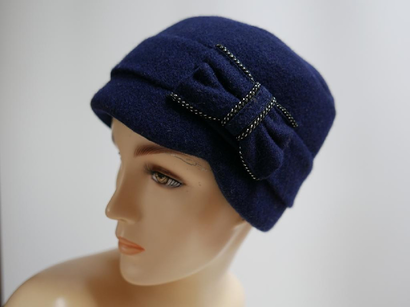 Granatowy toczek czapka tkanina do 58 cm regulowany