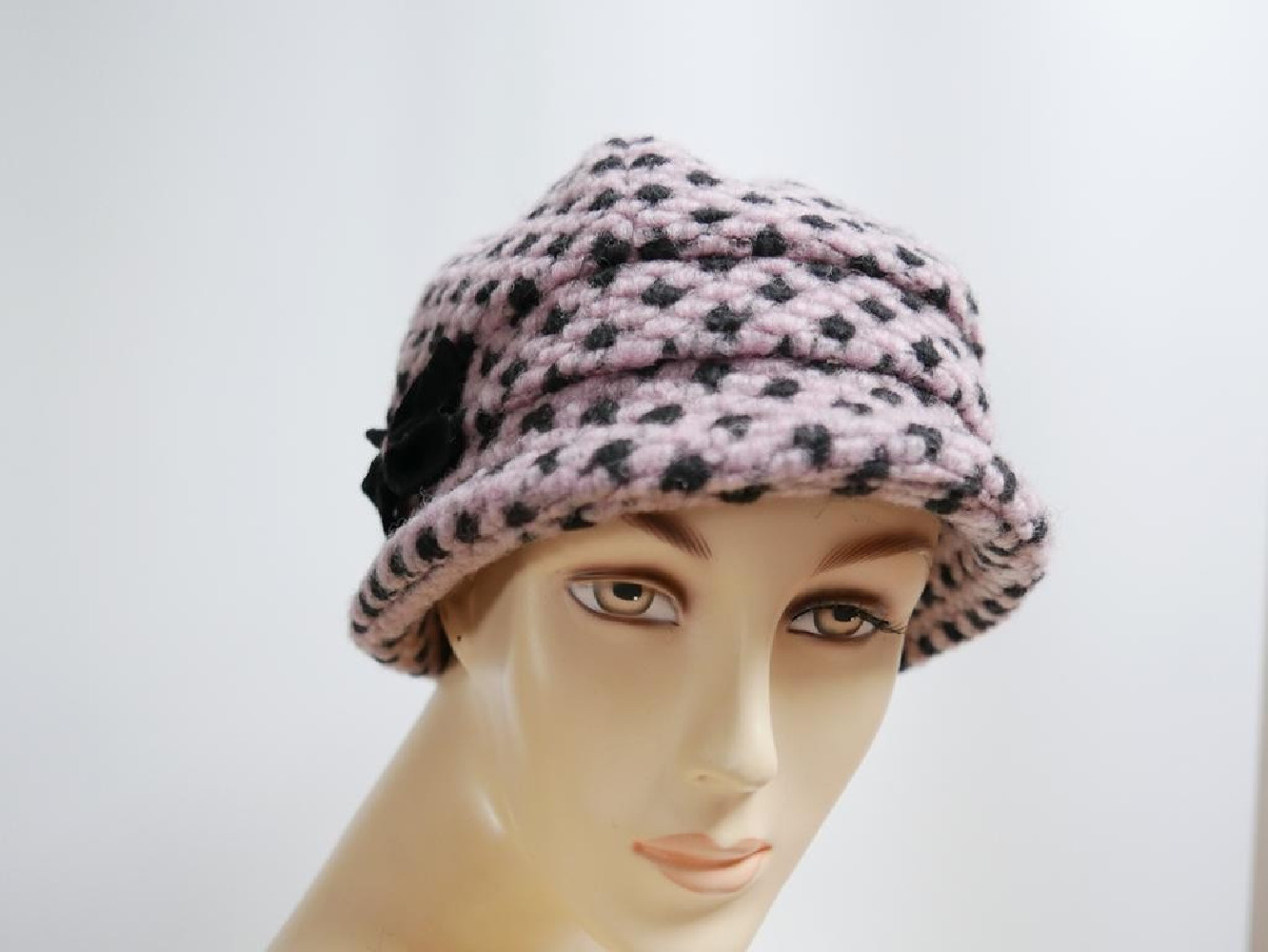 Różowa czapka tkanina do 58 cm regulowany