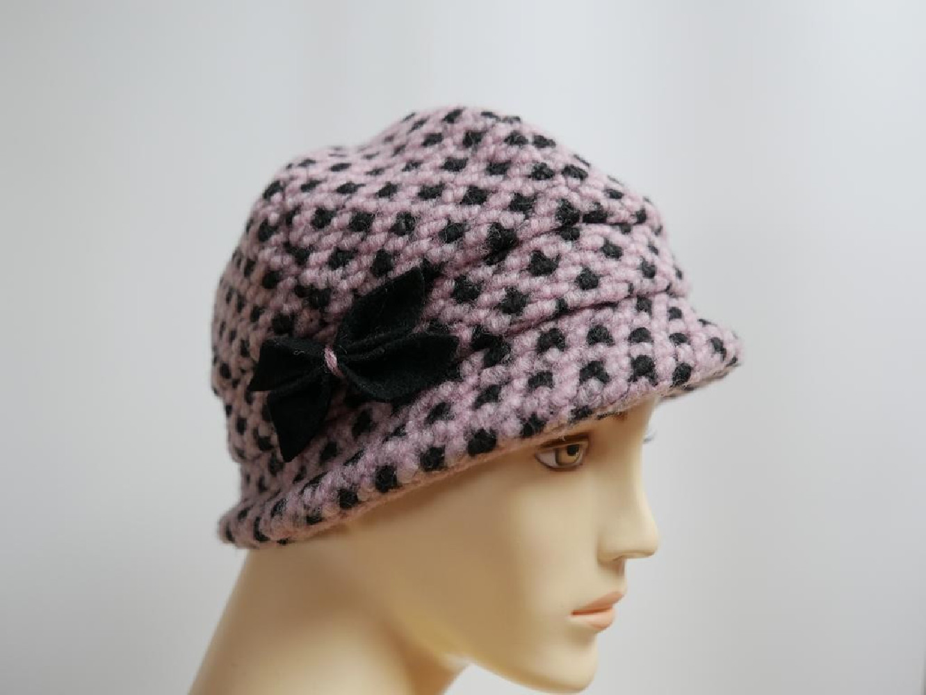 Różowa czapka tkanina do 58 cm regulowany