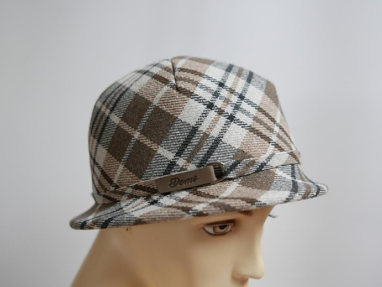 Beżowy w krateczkę kapelusz tkanina do 58 cm- regulowany