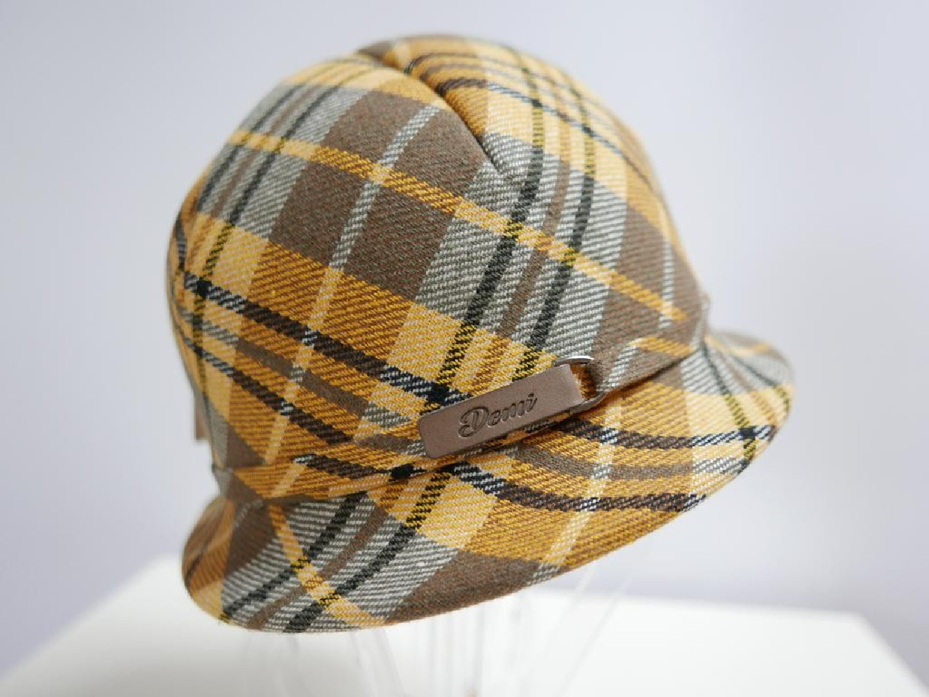 Żółty w krateczkę kapelusz tkanina do 58 cm- regulowany
