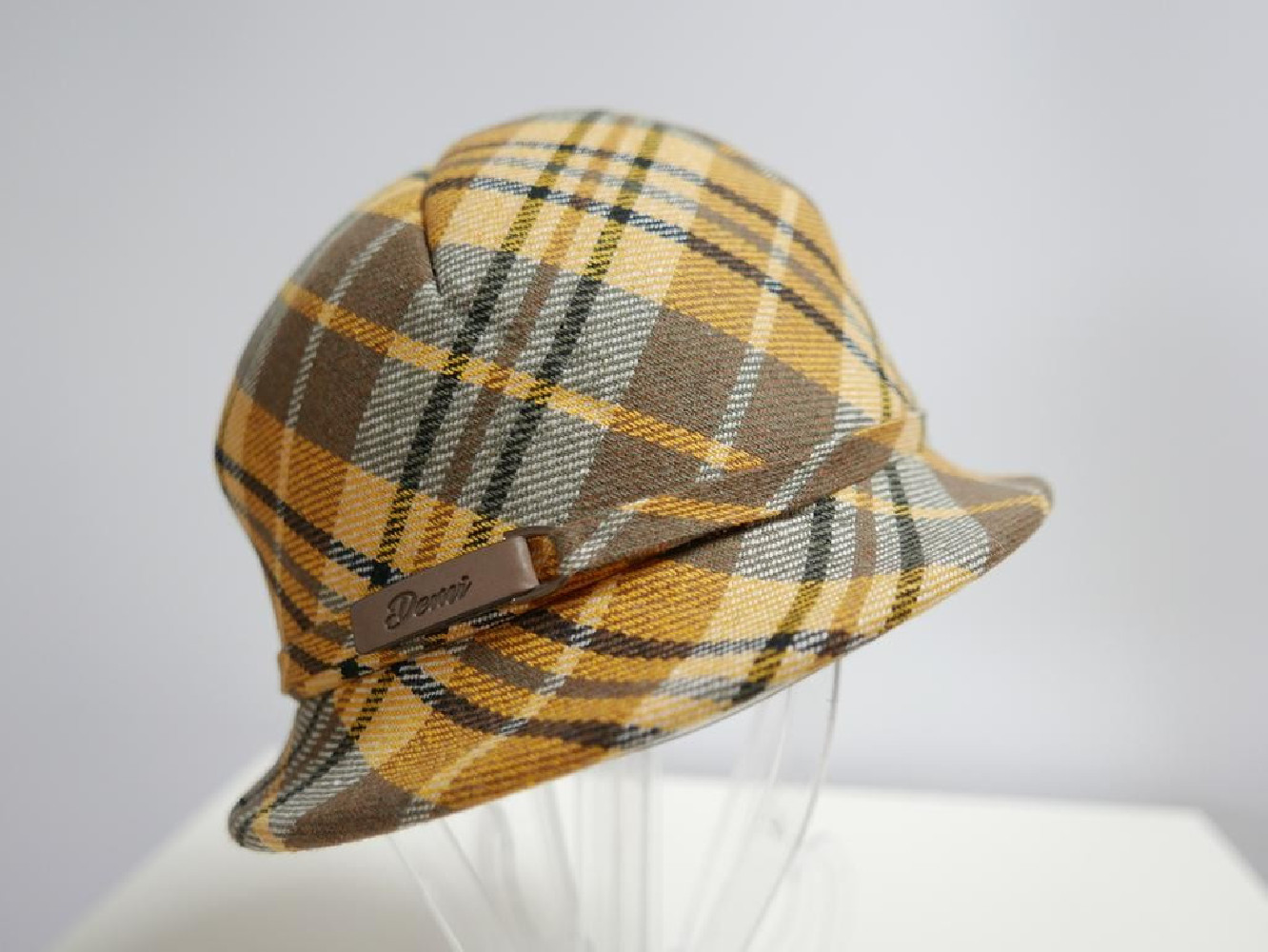 Żółty w krateczkę kapelusz tkanina do 58 cm- regulowany