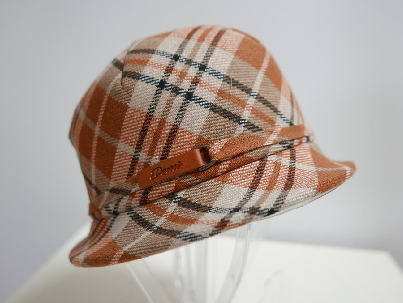 Rudy w krateczkę kapelusz tkanina do 58 cm- regulowany