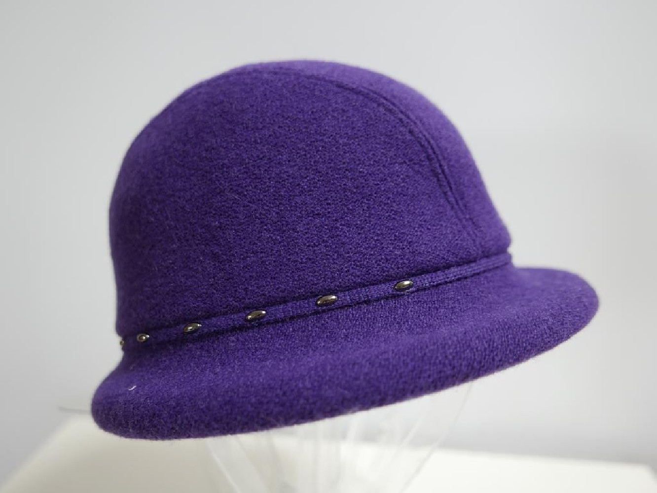 Fioletowy kapelusz tkanina do 58 cm- regulowany