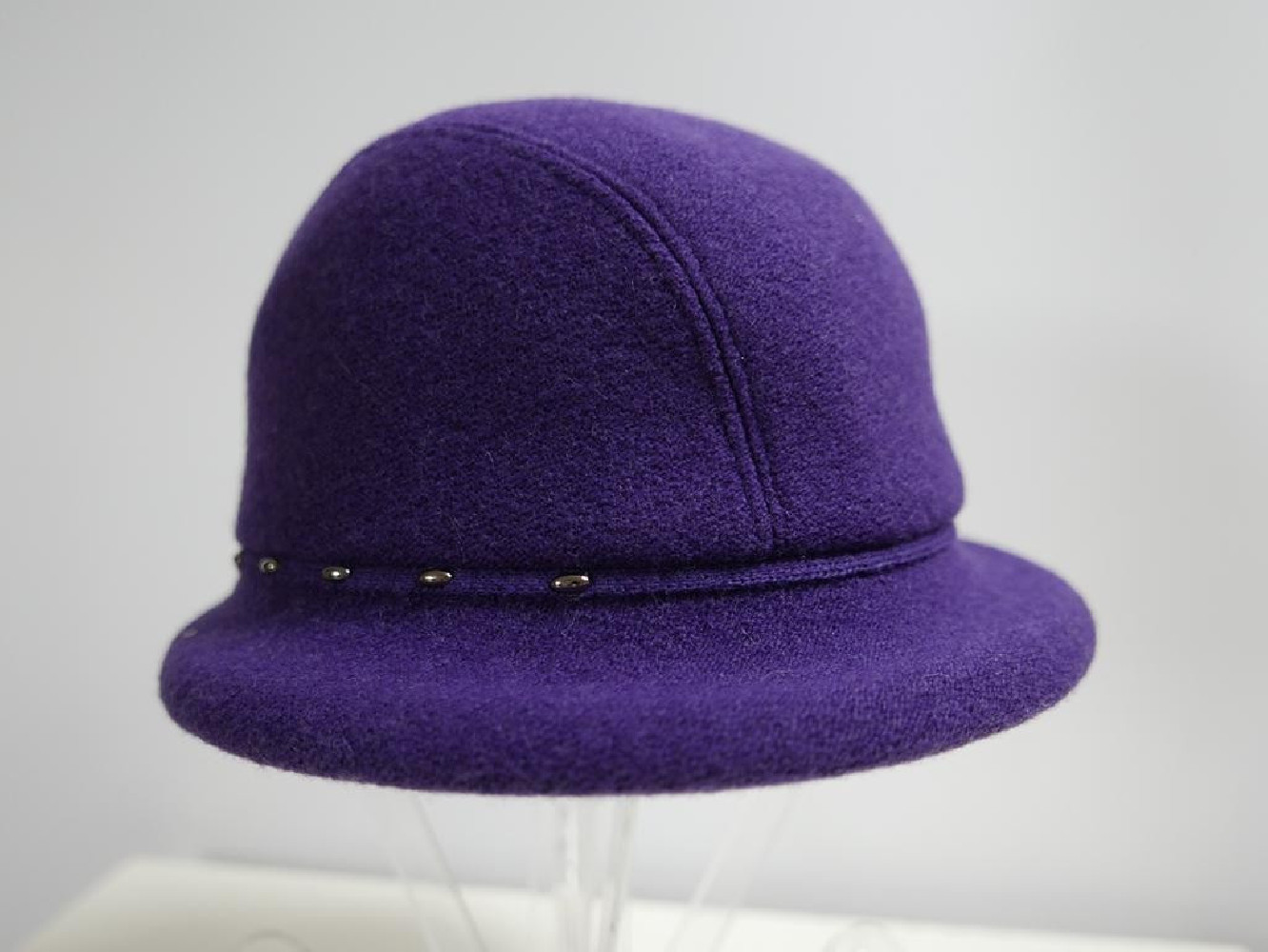 Fioletowy kapelusz tkanina do 58 cm- regulowany
