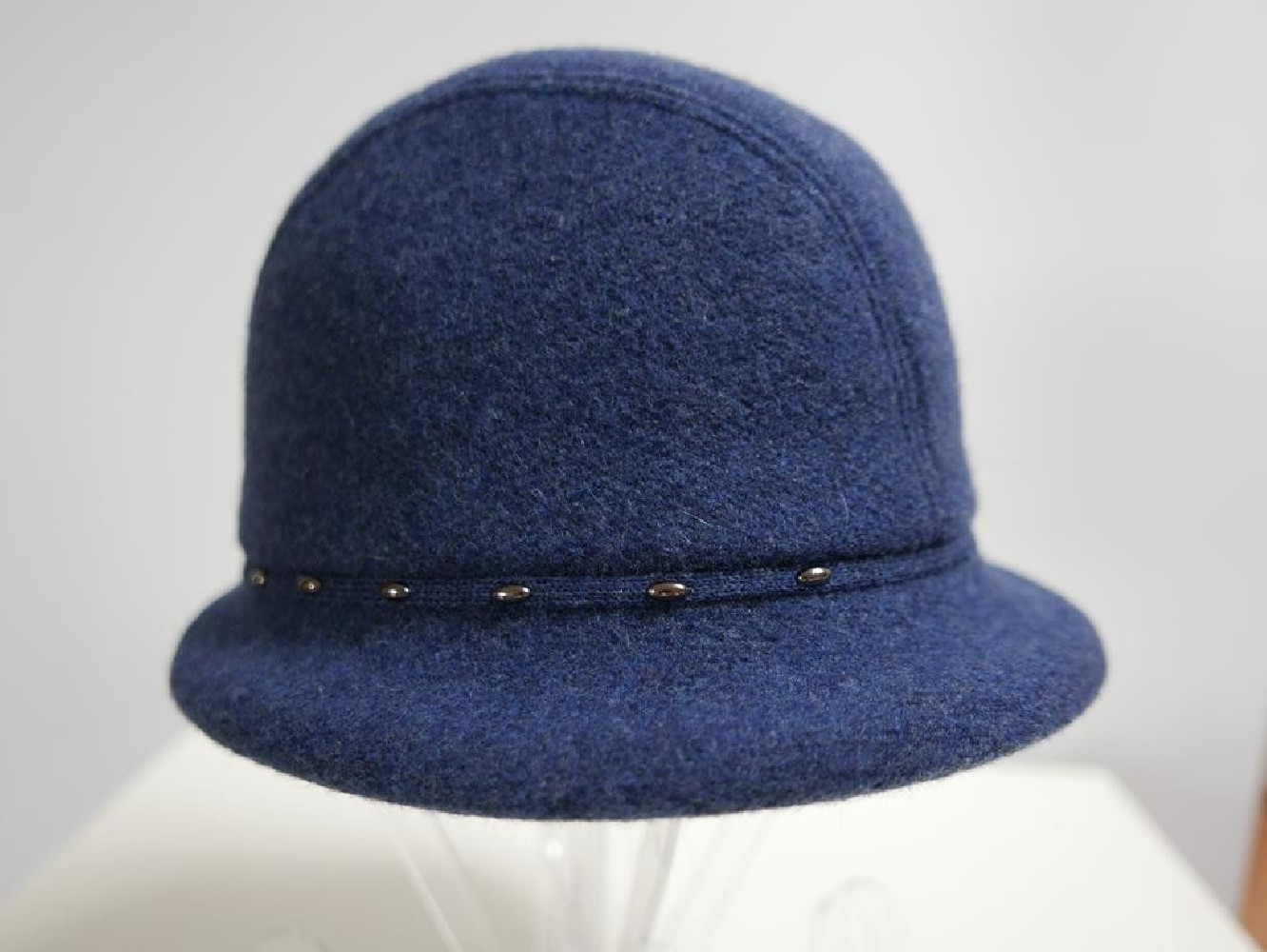 Niebieski kapelusz tkanina do 58 cm- regulowany